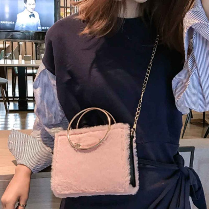 Fashion Ladies Crossbody Táska Válogatott Plüss Kézitáska Egyetlen Vállkötéllel És Fogantyúval