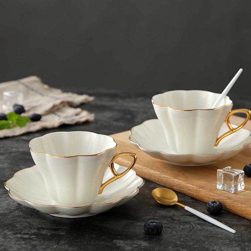Európai Stílusú Kávéscsésze Arany Peremmel Kínai Kávéscsészével És Csészealjkészlettel Kiváló Minőségű Egyszerű Délutáni Virágteás Készlet