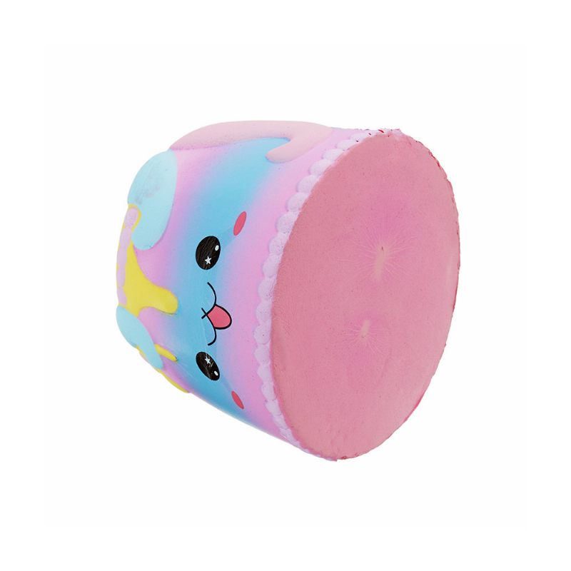 Kawaii Crown Cake Squishy Aranyos Puha Solw Rising Toy Rajzfilm Ajándékgyűjtemény Csomagolással