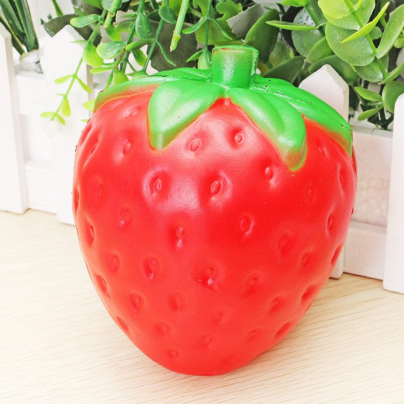 Jumbo Strawberry Squishy Lassan Emelkedő Puha Gyümölcs Kollekció Ajándék Dekor Játék