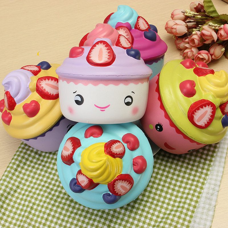 Leilei Squishy Eper Gyümölcs Fagylalt Csésze Cupcake Lassan Kelő Eredeti Csomagolás Gyűjtemény Ajándék