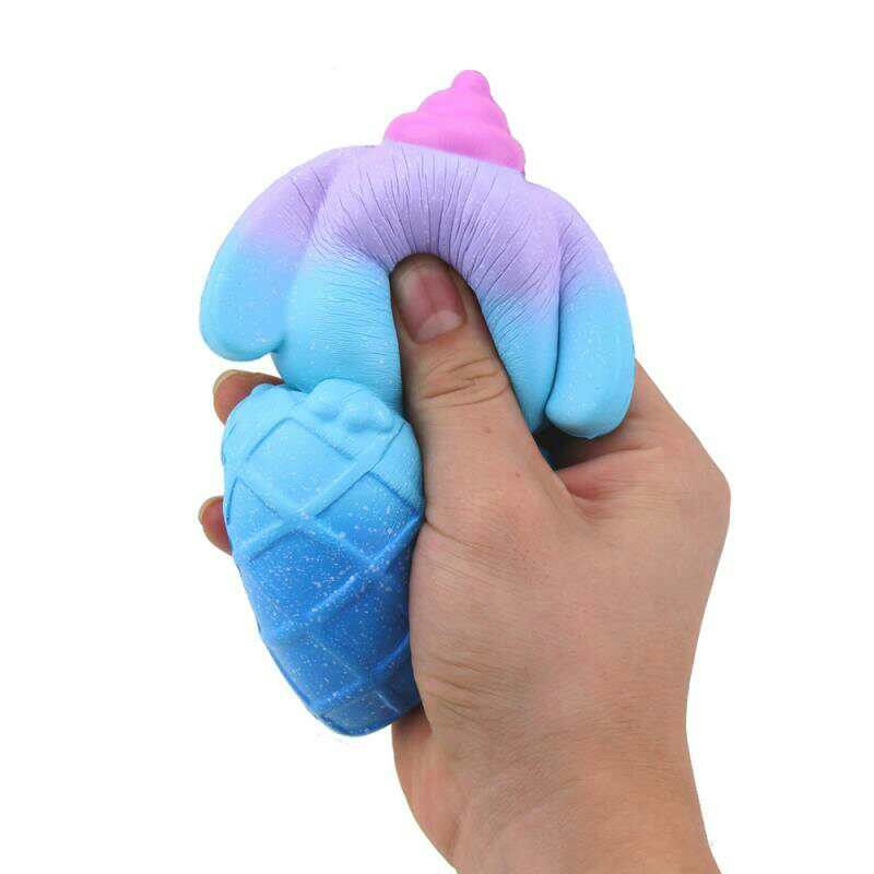 Vlampo Squishy 16*10 cm-es Lassan Kelő Kutyafagylalt Csomagolással Kollekció Ajándék Puha Játék