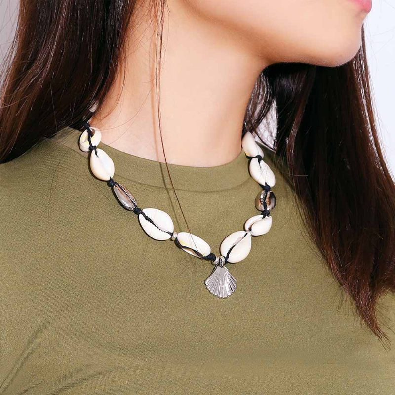 Kézzel Készített Shell Nyaklánc Kulcscsont Lánc Nőknek Natural Karkötő Cowrie Choker Állítható Háromszéki Ékszerek