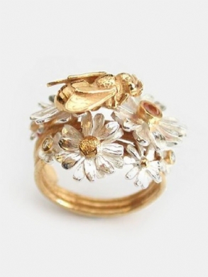 Vintage Alloy Bee Honey Flower Golden Leaf Ring