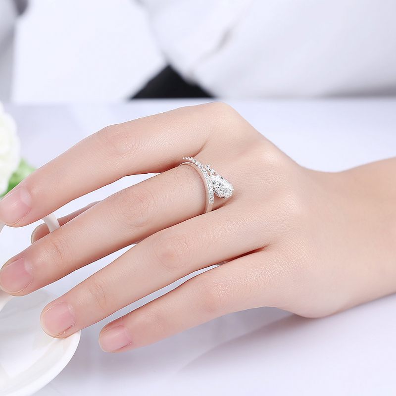 Yueyin Luxury Ring Elegáns Vízcsepp Medál Bojt Gyűrű