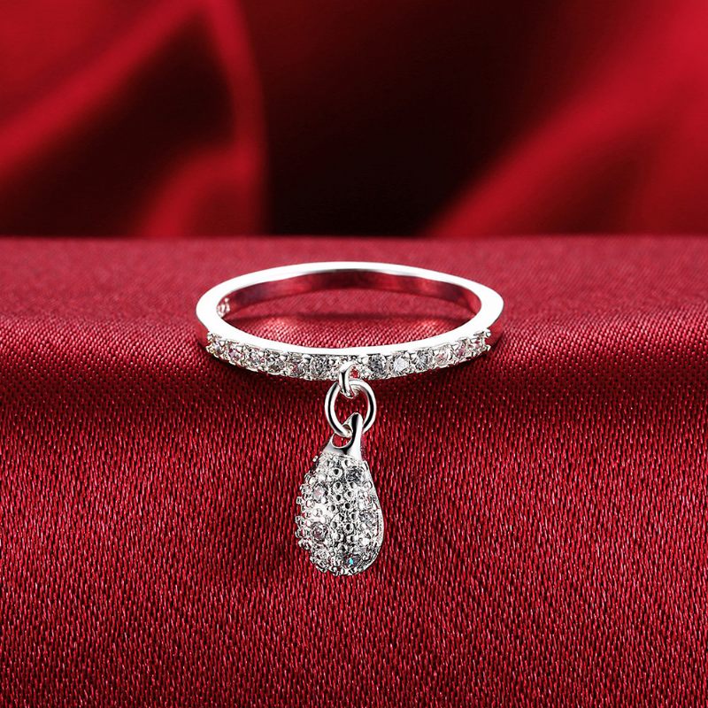 Yueyin Luxury Ring Elegáns Vízcsepp Medál Bojt Gyűrű