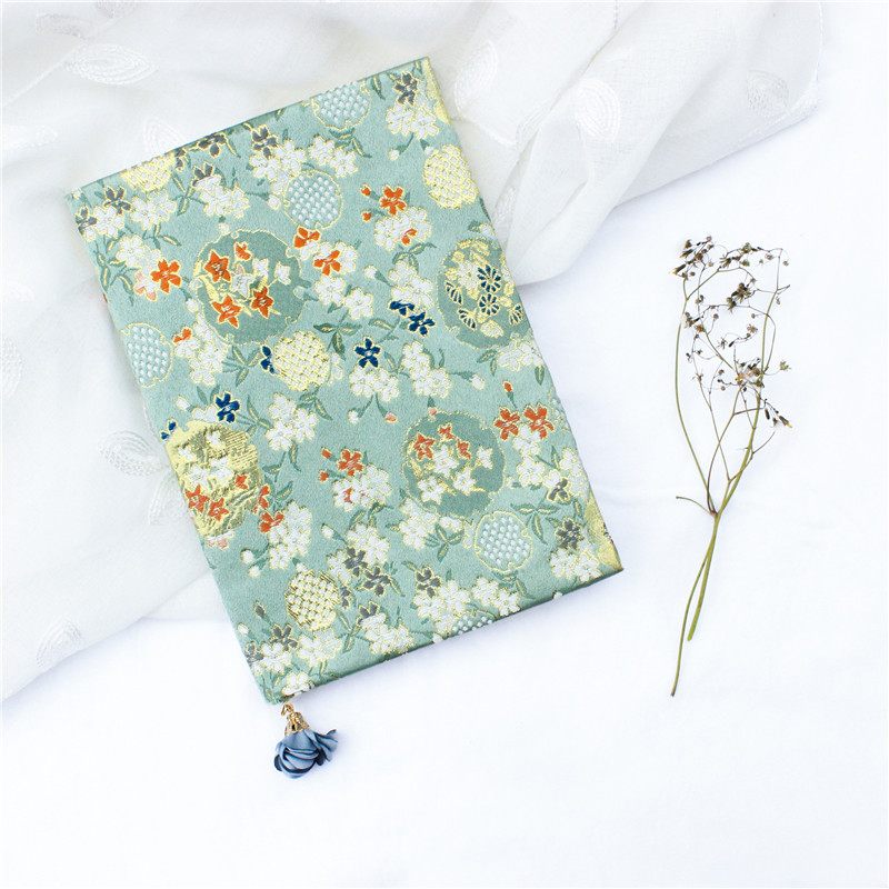 Flower Cluster Brocade Kézzel Készített Vászon Könyvborító Notebook Textil Kézi Számla A5a6 Állítható Könyvkabát