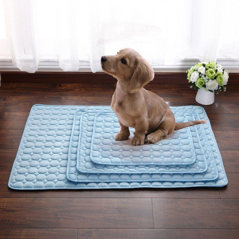 3 Szín Ice Silk Pet Summer Cooling Mat Pad Kutya Macska Nyári Ice Cool Mat Pad