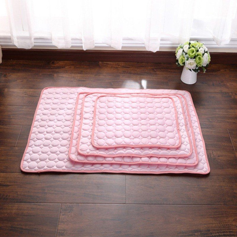 3 Szín Ice Silk Pet Summer Cooling Mat Pad Kutya Macska Nyári Ice Cool Mat Pad