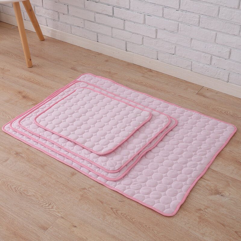 3 Szín Ice Silk Pet Summer Cooling Mat Pad Kutya Macska Nyári Ice Cool Mat Pad