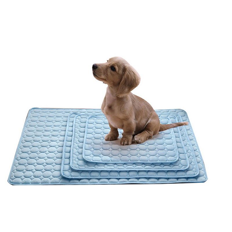 3 Szín Ice Silk Pet Summer Cooling Mat Pad Kutya Macska Nyári Ice Cool Mat Pad